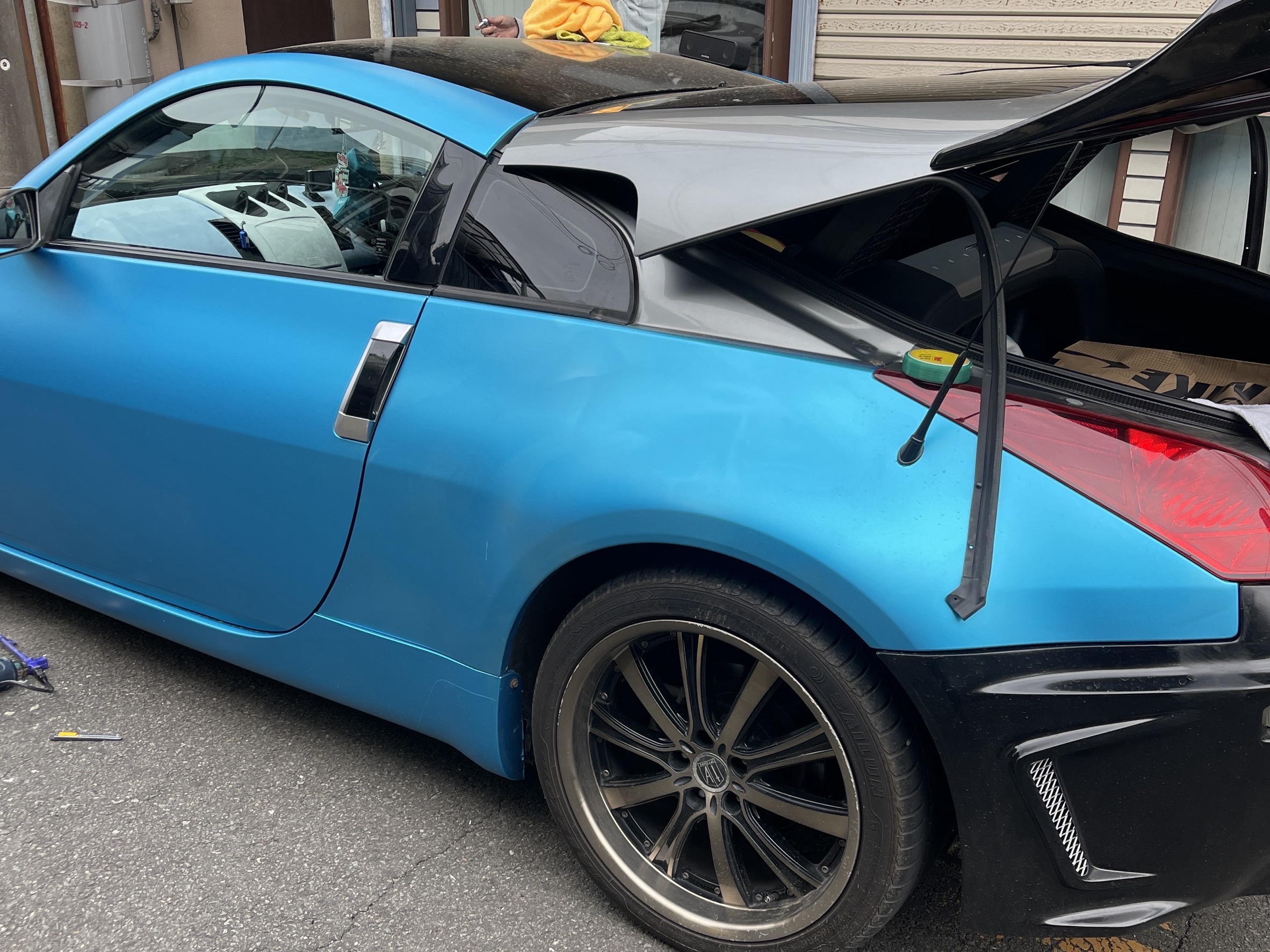 33z